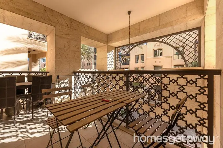 Дубай: HomesGetaway -1 Bedroom Furnished apartment in Kamoon 1