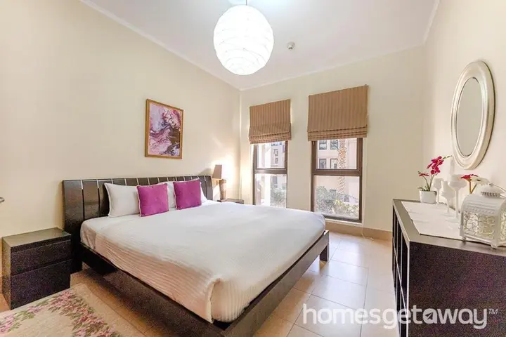 Дубай: HomesGetaway -1 Bedroom Furnished apartment in Kamoon 1