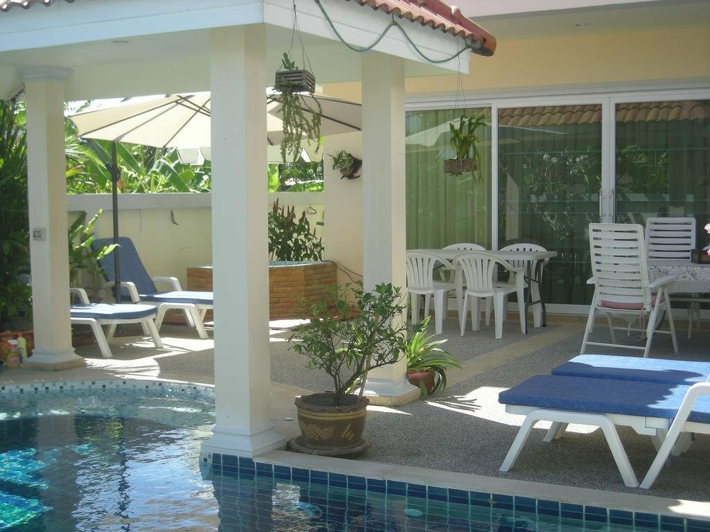 Муанг: Baan Kinnaree