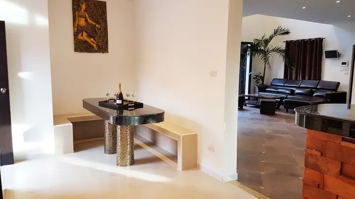 Паттайя: WOWLAND Luxury Villa Pattaya 8 BR