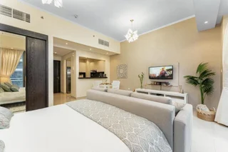 Дубай: LUX Holiday Home Dubai Marina JBR - Silverene Towers