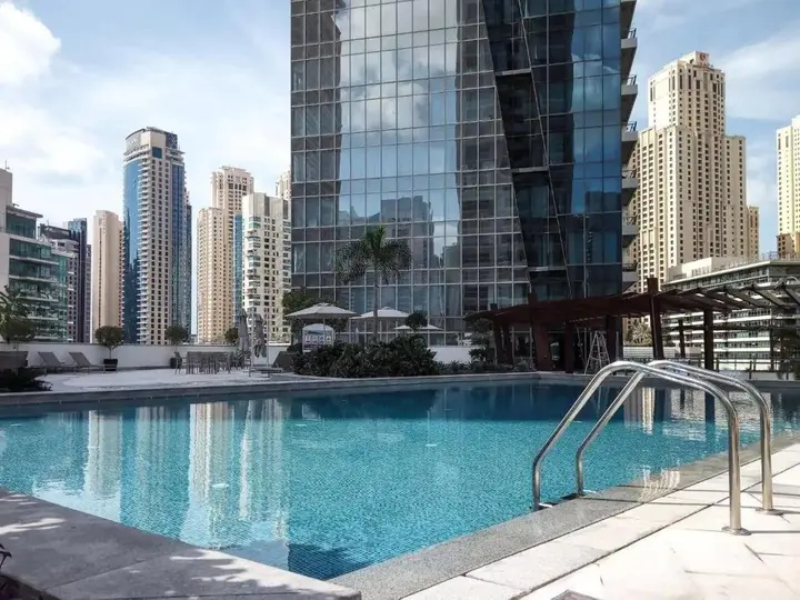 Дубай: LUX Holiday Home Dubai Marina JBR - Silverene Towers