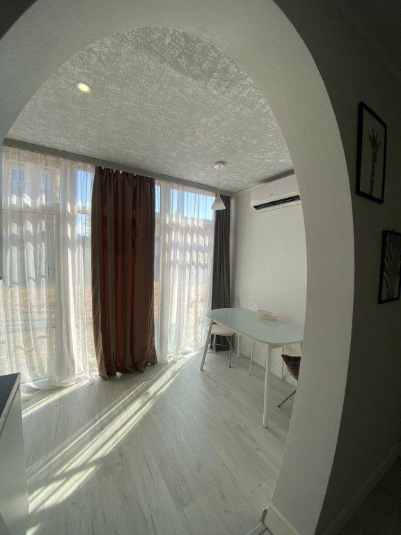 Сириус: Апартаменты Просторная Студия в Центре Сириуса от HomeHotelSochi