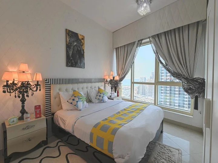 Дубай: OYO 386 Home ICON TOWER 1