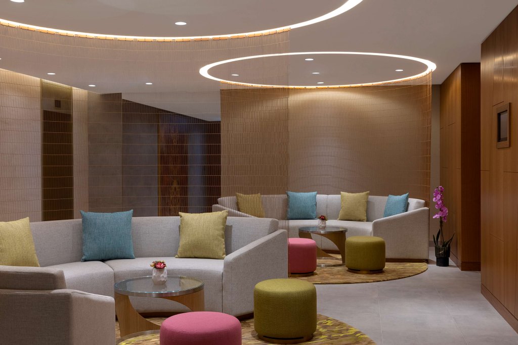 Шарджа: Doubletree By Hilton Sharjah Waterfront Hotel & Suites