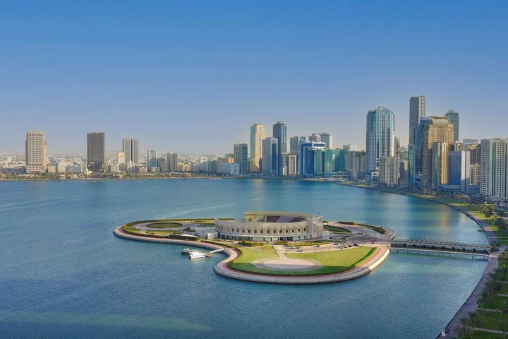 Шарджа: Doubletree By Hilton Sharjah Waterfront Hotel & Suites