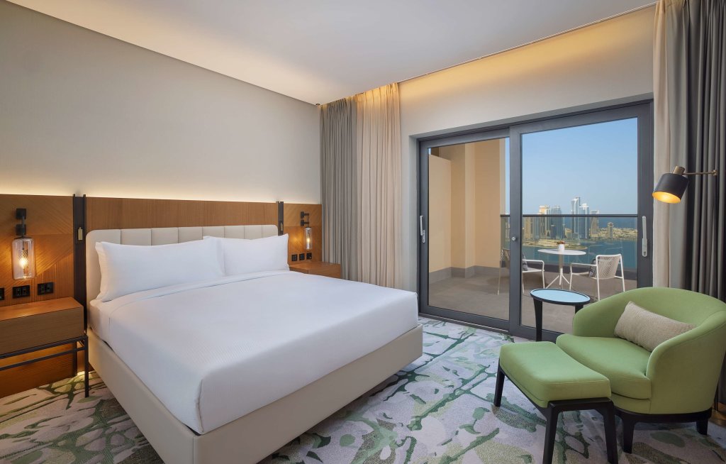 Шарджа: Doubletree By Hilton Sharjah Waterfront Hotel & Suites