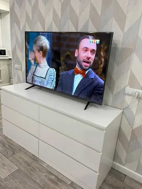 Серов: Жилое помещение Современная Двухкомнатная Квартира в Центре