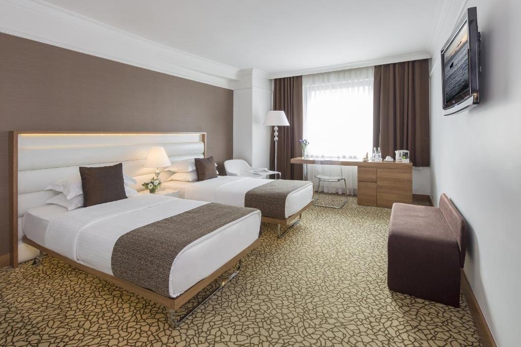 Стамбул: Richmond Istanbul