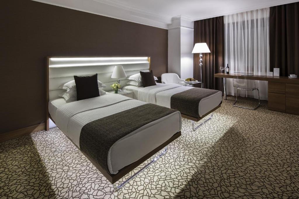 Стамбул: Richmond Istanbul