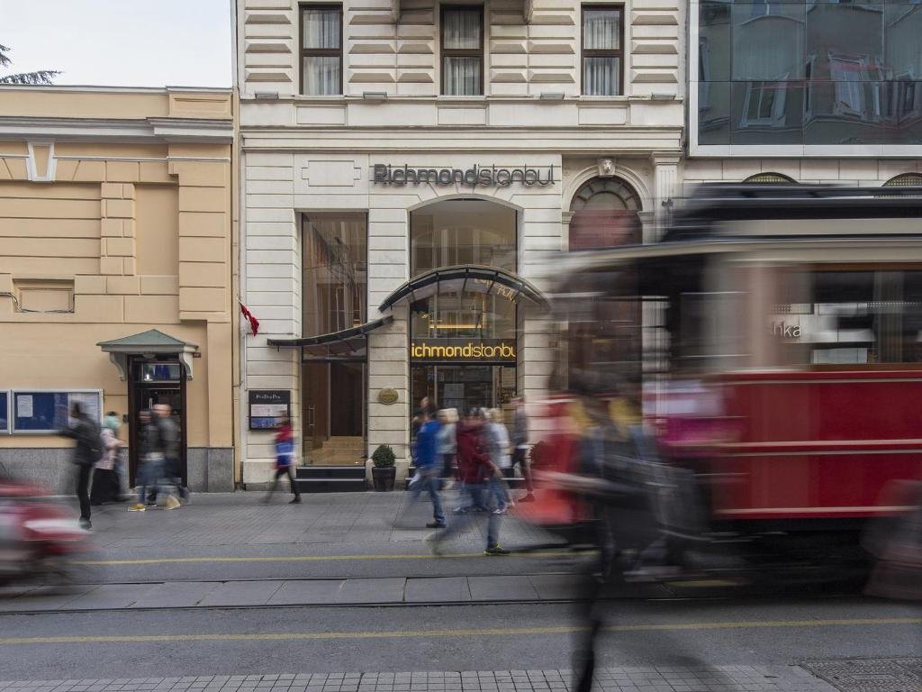Стамбул: Richmond Istanbul
