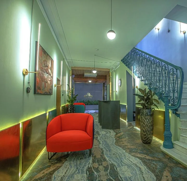 Тбилиси: Heritage Hotel and Suites (by Travel Agency)