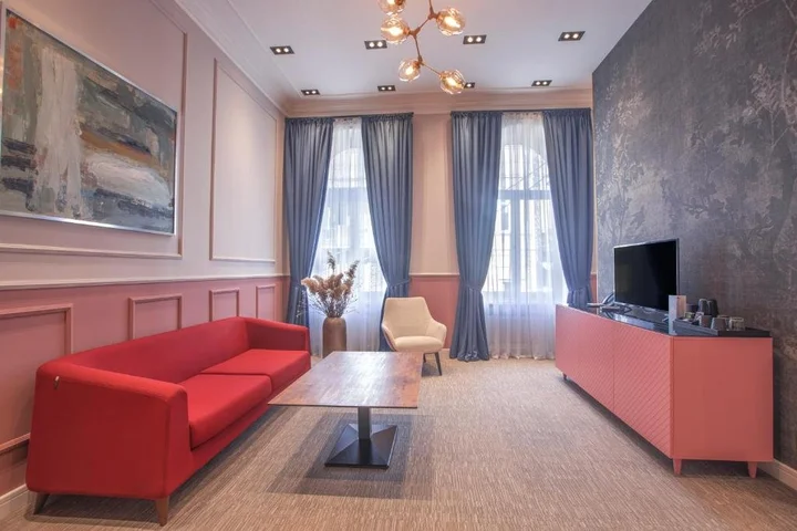 Тбилиси: Heritage Hotel and Suites (by Travel Agency)