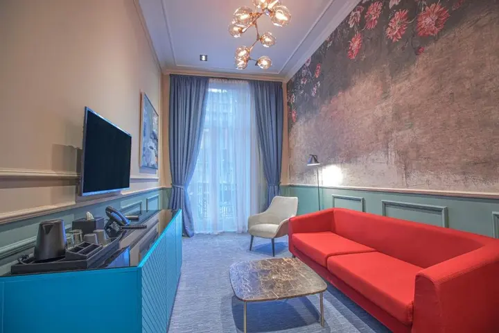 Тбилиси: Heritage Hotel and Suites (by Travel Agency)