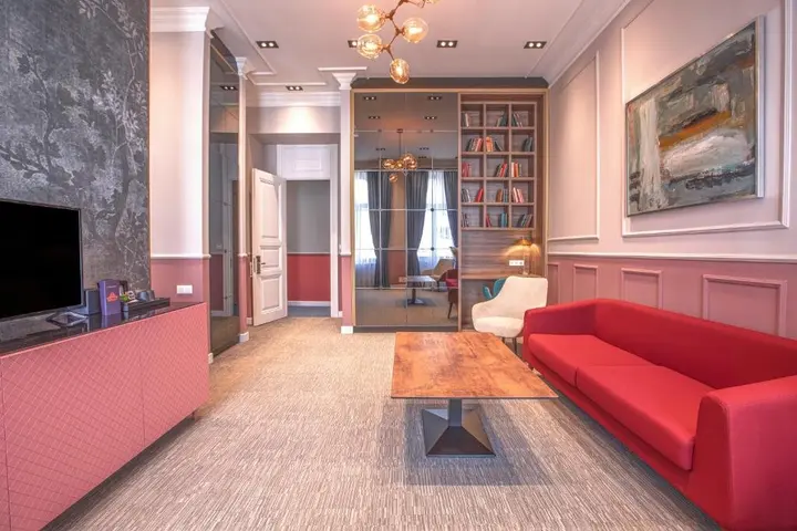 Тбилиси: Heritage Hotel and Suites (by Travel Agency)