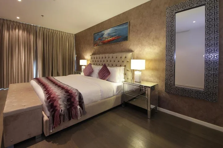 Дубай: Signature Holiday Homes - Luxury 1 Bedroom Apartment D1 Tower Waterfront View
