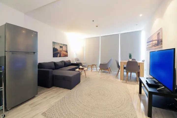 Дубай: Signature Holiday Homes - Luxury 1 Bedroom Apartment D1 Tower Waterfront View