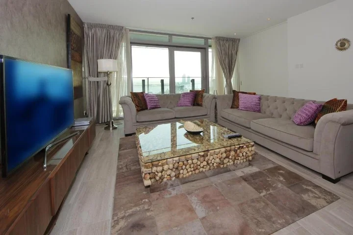 Дубай: Signature Holiday Homes - Luxury 1 Bedroom Apartment D1 Tower Waterfront View