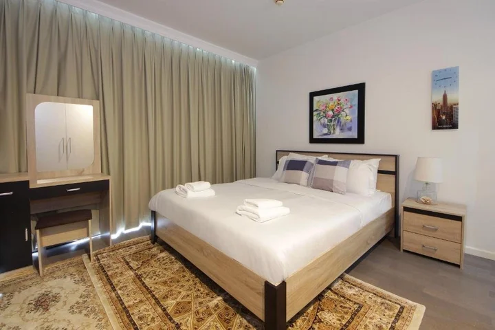 Дубай: Апартаменты Signature Holiday Homes - Luxury 3 Bedroom Apartment D1 Tower Waterfront View