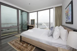 Дубай: Апартаменты Signature Holiday Homes - Luxury 3 Bedroom Apartment D1 Tower Waterfront View