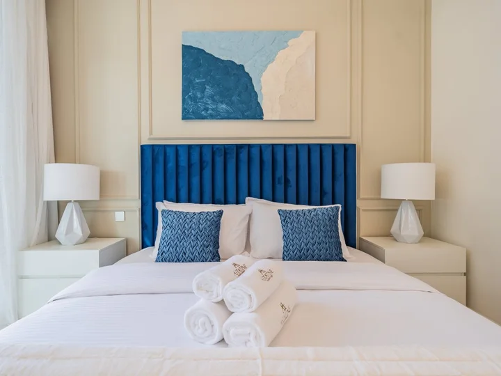 Дубай: Apartments Exceptional 2BR in Beach Vista Palm Jumeirah