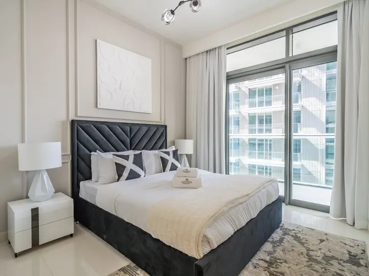 Дубай: Apartments Exceptional 2BR in Beach Vista Palm Jumeirah