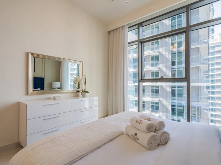 Дубай: Apartments Exceptional 2BR in Beach Vista Palm Jumeirah