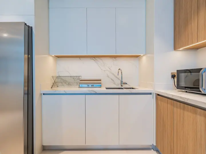 Дубай: Apartments Exceptional 2BR in Beach Vista Palm Jumeirah