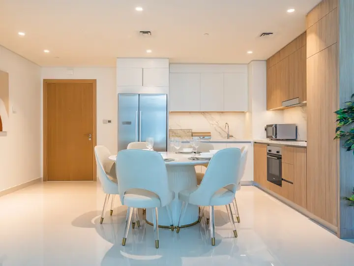 Дубай: Apartments Exceptional 2BR in Beach Vista Palm Jumeirah