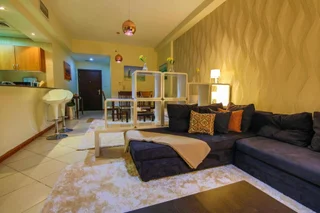 Дубай: Dubai Marina - Stunning Huge 4 Bedroom Apts Near JBR - Gym - Pool - Parking