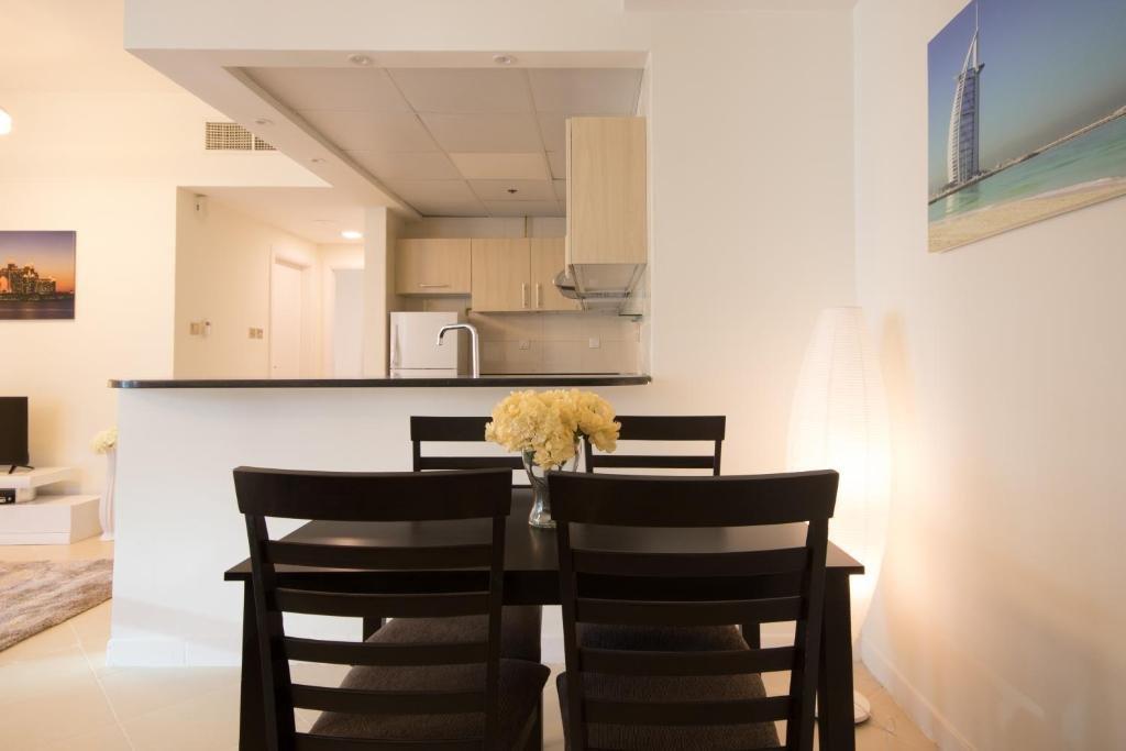 Дубай: Luxury Apartment - Marina Diamond 4