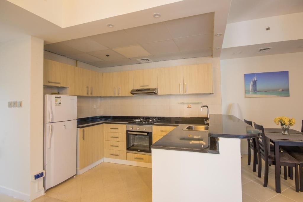 Дубай: Luxury Apartment - Marina Diamond 4