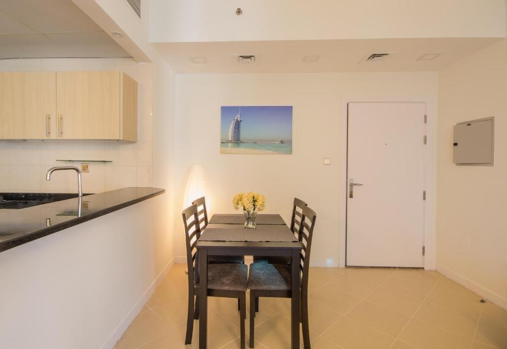 Дубай: Luxury Apartment - Marina Diamond 4