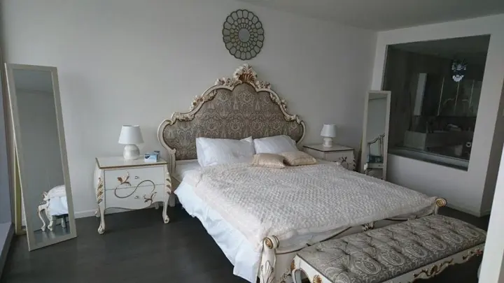 Дубай: One Bedroom Apartment - D1 tower