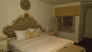 Дубай: One Bedroom Apartment - D1 tower