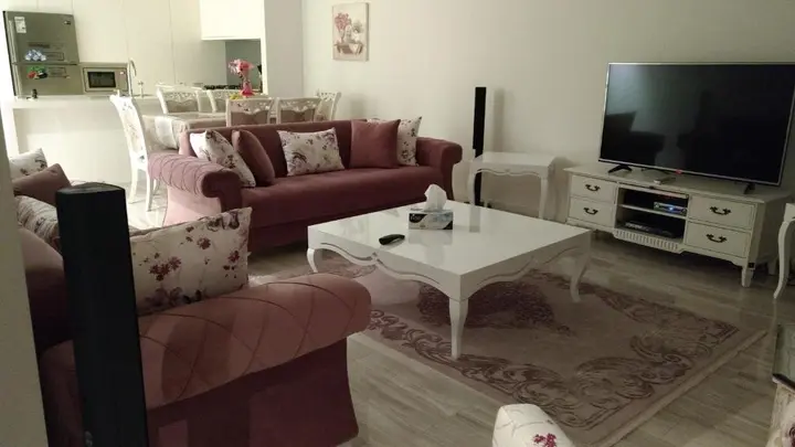 Дубай: One Bedroom Apartment - D1 tower