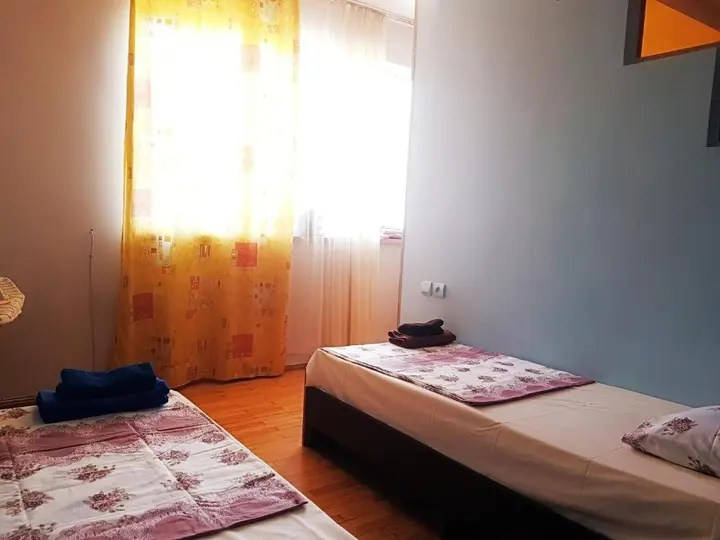 Ереван: Sunny apartment on Sayat-Nova Avenue & Tours