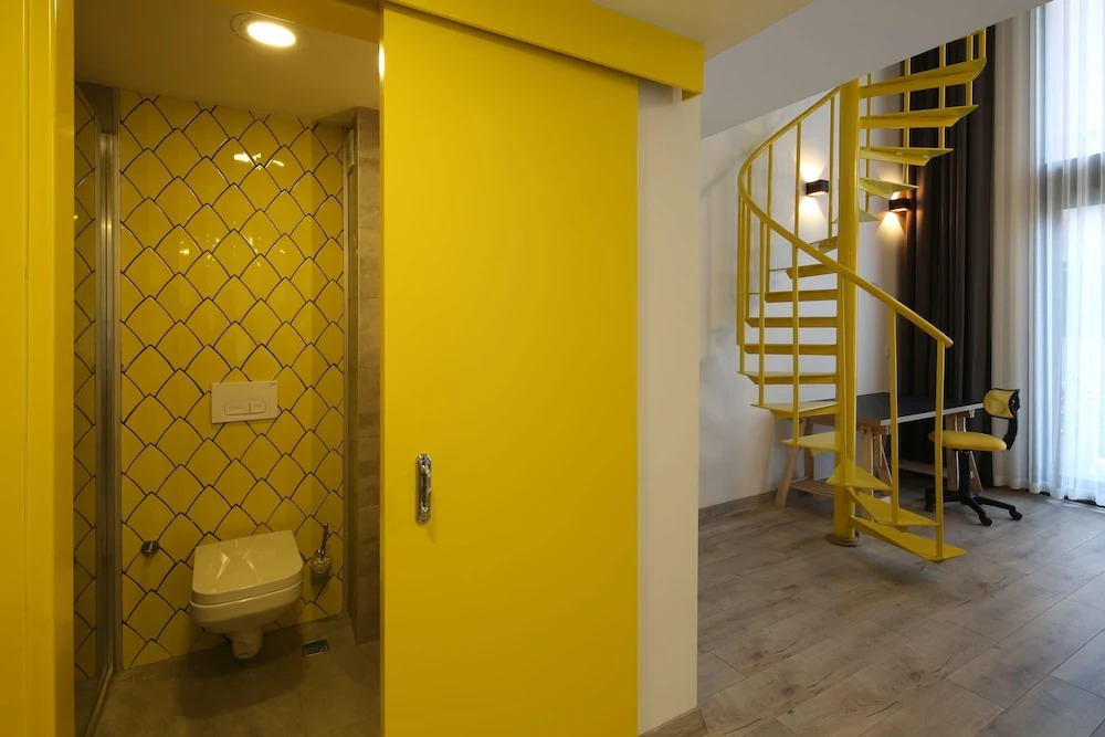 Измир: Coordinat Suites