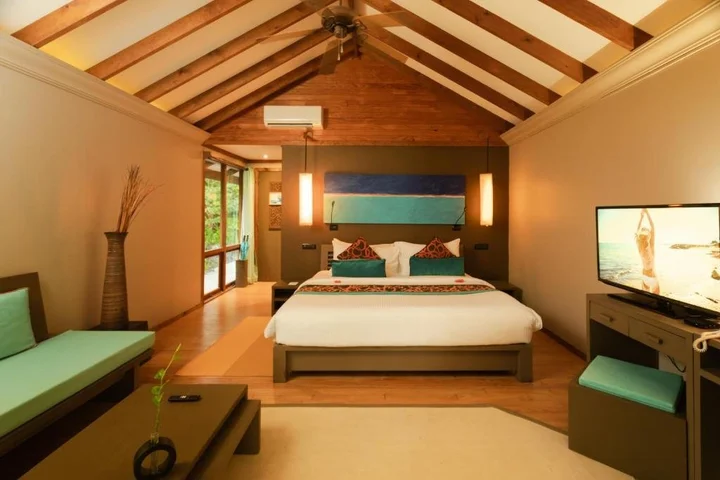 Атолл Адду: Canareef Island Resort