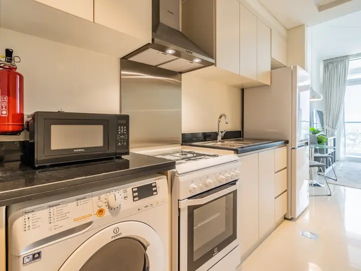 Дубай: Apartments Iconic Studio in Carson C Dubai Hills