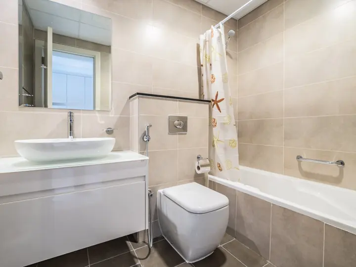 Дубай: Apartments Iconic Studio in Carson C Dubai Hills