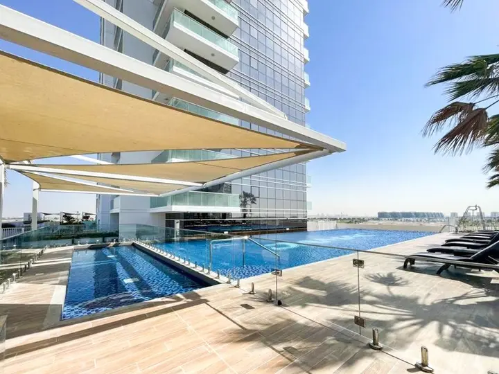 Дубай: Apartments Iconic Studio in Carson C Dubai Hills