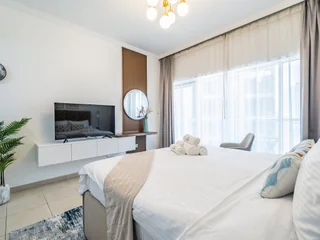 Дубай: Apartments Delightful Studio with Balcony Burj Al Nujoom