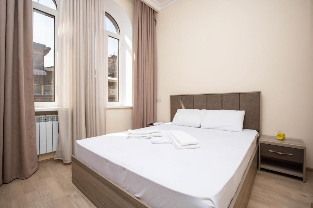 Ереван: ARMT Wide Apartments on Mashtots Avenue