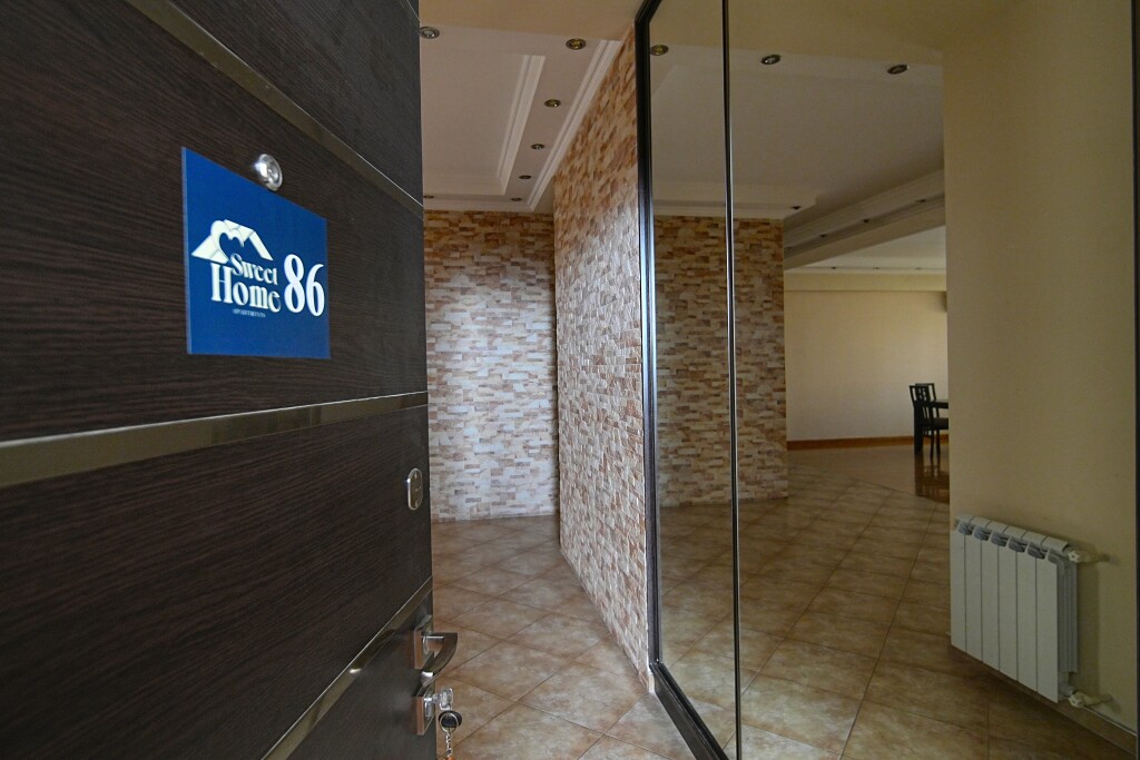 Ереван: Квартира Ararat View Luхury Suite by Sweet Home
