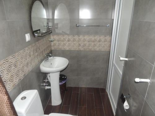 Сигнахи: Guest House Chirina