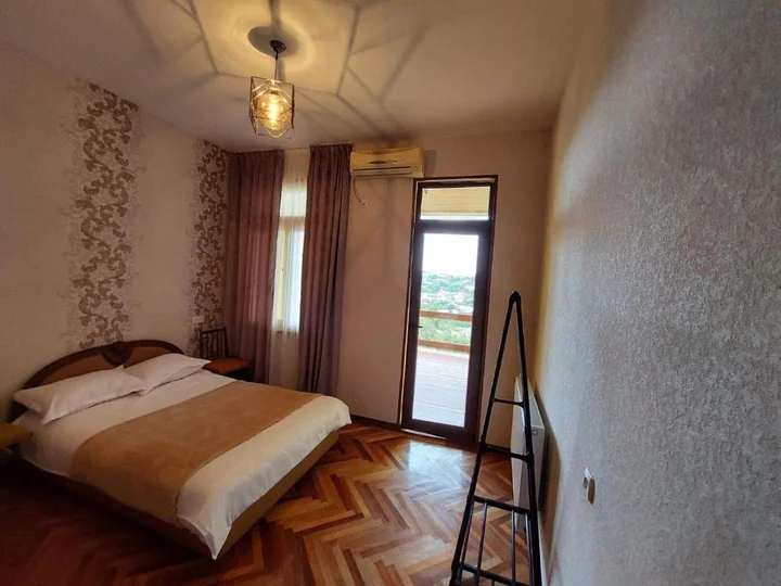 Сигнахи: Guesthouse ''Door'' in Sighnaghi