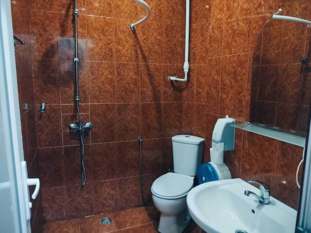 Батуми: Golden Fish Hotel