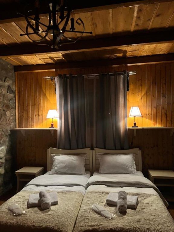 Степанцминда: Отель Inn Harmony