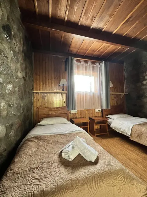 Степанцминда: Отель Inn Harmony